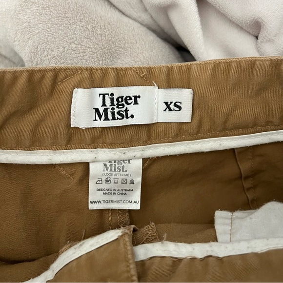 ❌SOLD❌Tiger Mist Cargo Pants - Picture 7 of 7